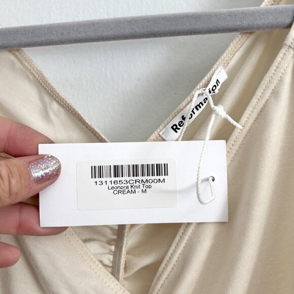 NEW Reformation Leonora Long Sleeve Ruched Knit Top in Cream Women’s Size Medium - Picture 4 of 7